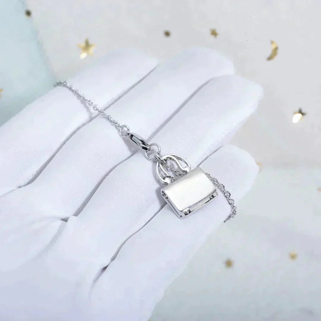 [Renovia Jewelry]AMULETTE PEDANT SILVER NECKLACE