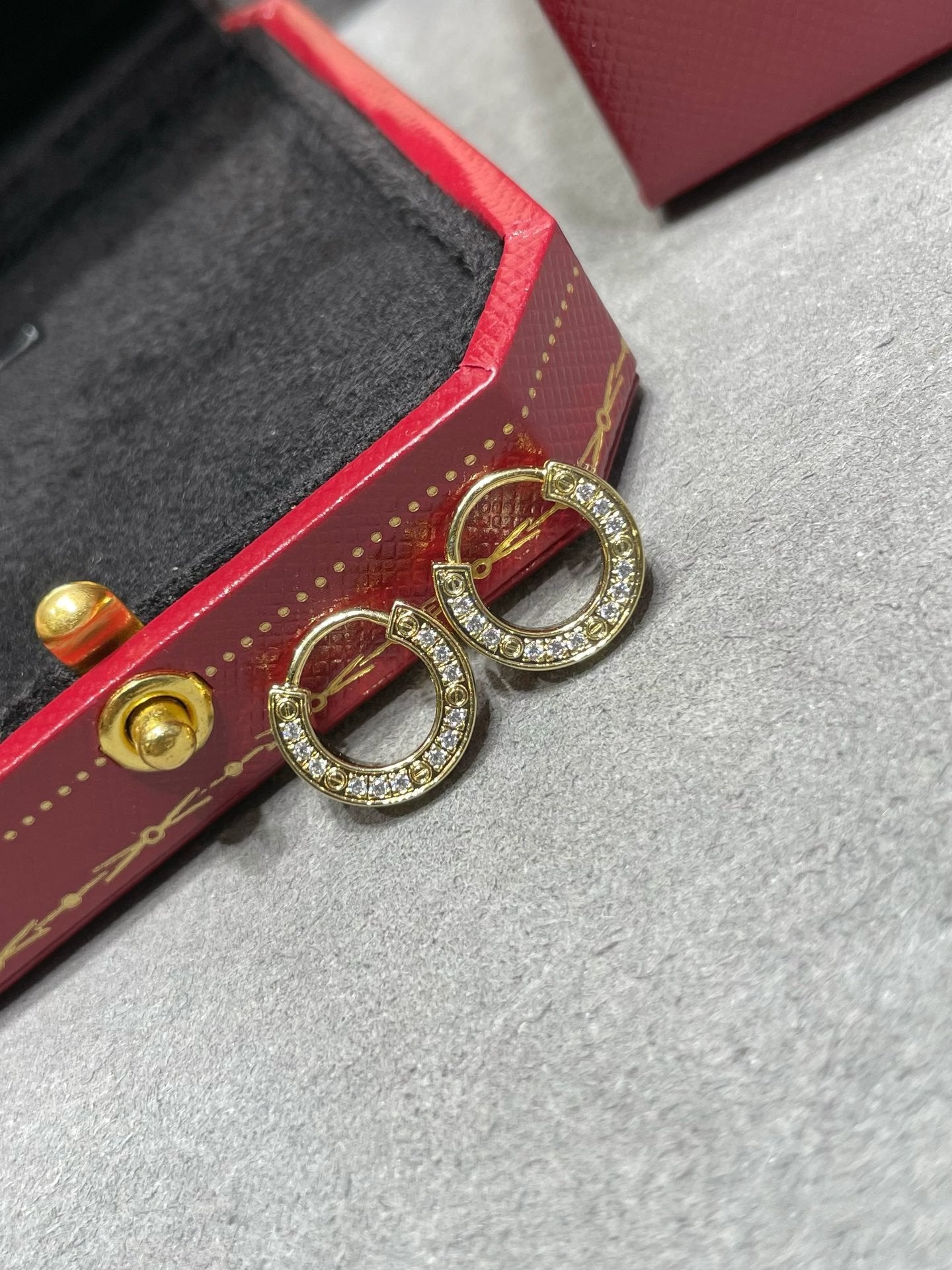 [Renovia Jewelry]LOVE DIAMOND EARRINGS