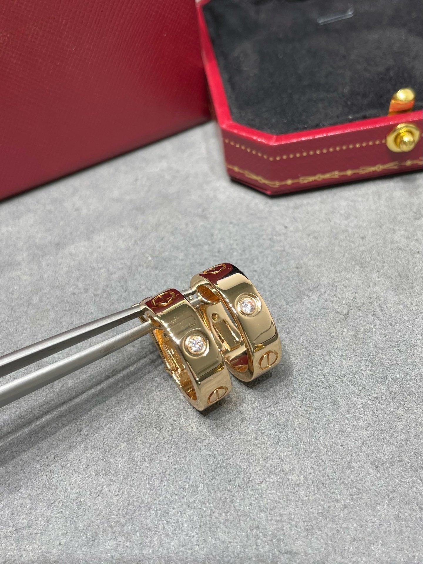 [Renovia Jewelry]LOVE 5.5MM 1 DIAMOND EARRINGS