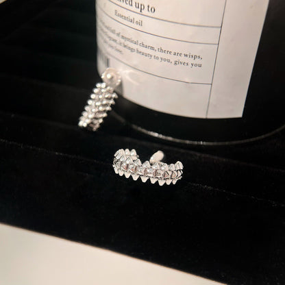 [Renovia Jewelry]CLASH SMALL HOOP EARRINGS
