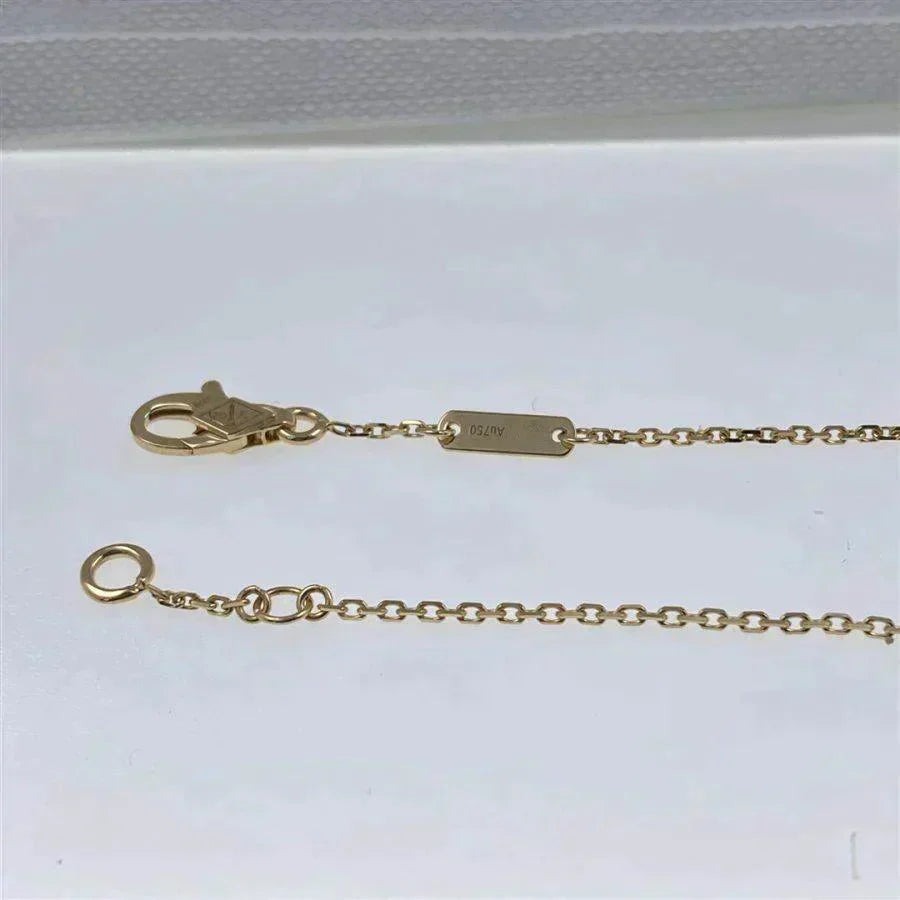 [Renovia Jewelry]CLOVER  CARNELIAN SINGLE FLOWER BRACELET