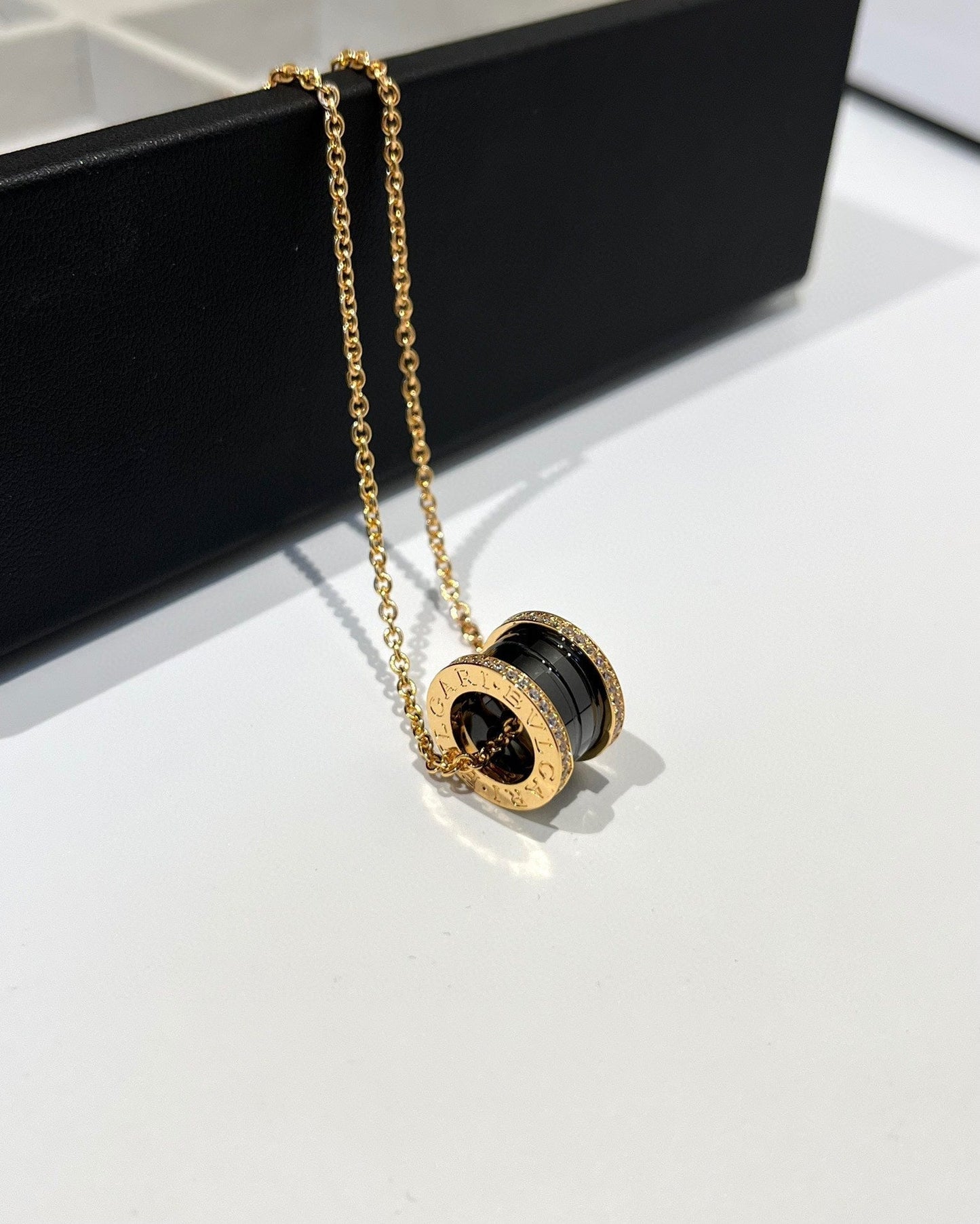 [Renovia Jewelry]ZERO 1 BLACK CERAMIC DIAMOND PINK GOLD NECKLACE
